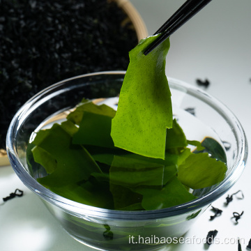 Wakame di alghe fresco essiccato di grado verde